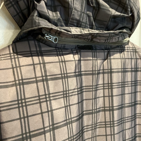 🕕🌠Athletic Works Gray Gradient Hooded Winter Coat - Picture 9 of 15